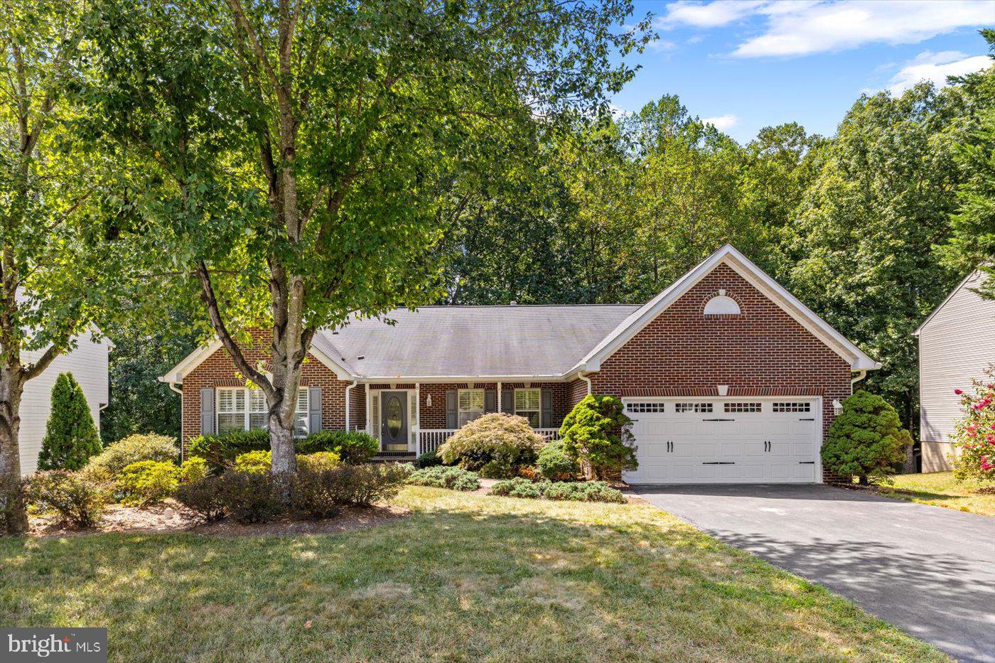 15 EVANSHIRE DR, FREDERICKSBURG, Virginia 22406, 4 Bedrooms Bedrooms, ,3 BathroomsBathrooms,Residential,For sale,15 EVANSHIRE DR,VAST2041998 MLS # VAST2041998