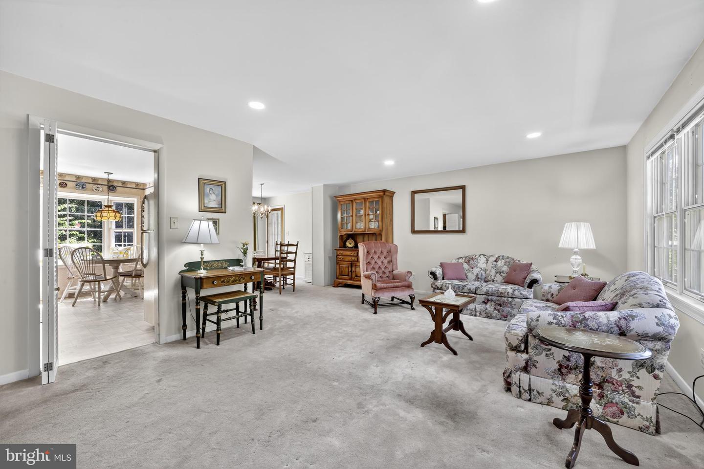 7901 CANDLEWOOD DR, ALEXANDRIA, Virginia 22306, 3 Bedrooms Bedrooms, ,2 BathroomsBathrooms,Residential,For sale,7901 CANDLEWOOD DR,VAFX2262530 MLS # VAFX2262530