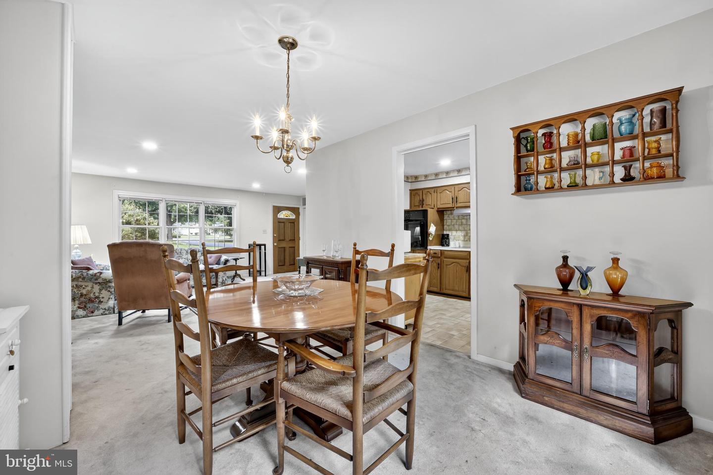 7901 CANDLEWOOD DR, ALEXANDRIA, Virginia 22306, 3 Bedrooms Bedrooms, ,2 BathroomsBathrooms,Residential,For sale,7901 CANDLEWOOD DR,VAFX2262530 MLS # VAFX2262530