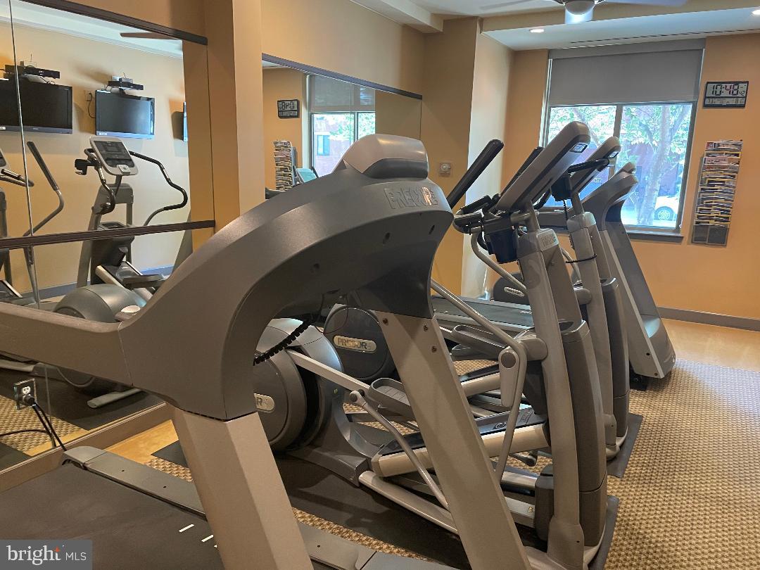 1000 N RANDOLPH ST #104, ARLINGTON, Virginia 22201, 1 Bedroom Bedrooms, ,1 BathroomBathrooms,Residential,For sale,1000 N RANDOLPH ST #104,VAAR2062558 MLS # VAAR2062558