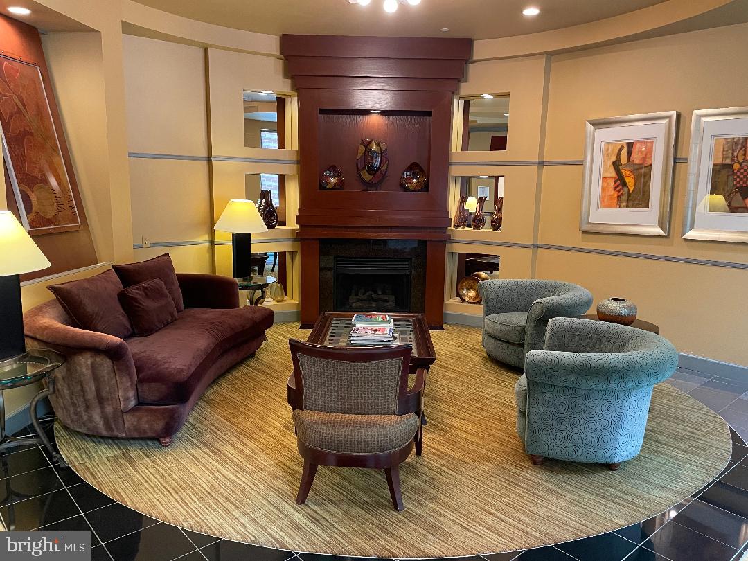 1000 N RANDOLPH ST #104, ARLINGTON, Virginia 22201, 1 Bedroom Bedrooms, ,1 BathroomBathrooms,Residential,For sale,1000 N RANDOLPH ST #104,VAAR2062558 MLS # VAAR2062558