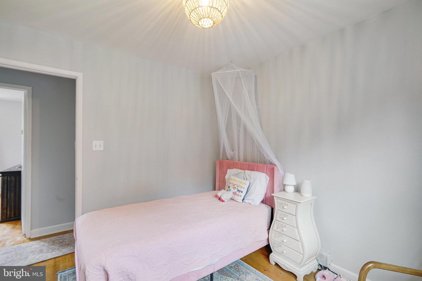 5904 ATTEENTEE RD, SPRINGFIELD, Virginia 22150, 4 Bedrooms Bedrooms, ,3 BathroomsBathrooms,Residential,For sale,5904 ATTEENTEE RD,VAFX2262654 MLS # VAFX2262654