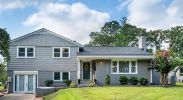 5904 ATTEENTEE RD, SPRINGFIELD, Virginia 22150, 4 Bedrooms Bedrooms, ,3 BathroomsBathrooms,Residential,For sale,5904 ATTEENTEE RD,VAFX2262654 MLS # VAFX2262654