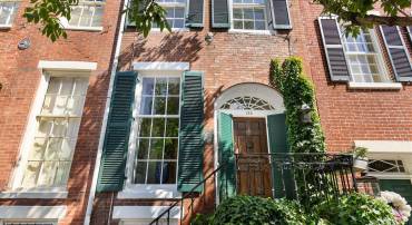 123 DUKE ST, ALEXANDRIA, Virginia 22314, 3 Bedrooms Bedrooms, 12 Rooms Rooms,2 BathroomsBathrooms,Residential,For sale,123 DUKE ST,VAAX2048842 MLS # VAAX2048842