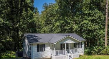 2304 HIGH TOP RD, FRONT ROYAL, Virginia 22630, 3 Bedrooms Bedrooms, ,3 BathroomsBathrooms,Residential,For sale,2304 HIGH TOP RD,VAWR2012052 MLS # VAWR2012052