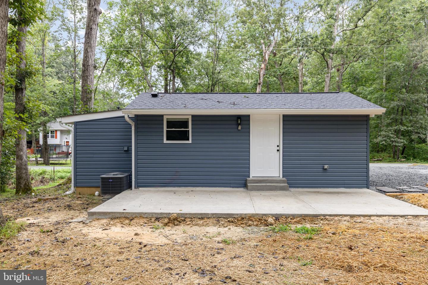 123 HOLLY DR, STAFFORD, Virginia 22556, 4 Rooms Rooms,1 BathroomBathrooms,Residential,For sale,123 HOLLY DR,VAST2042040 MLS # VAST2042040