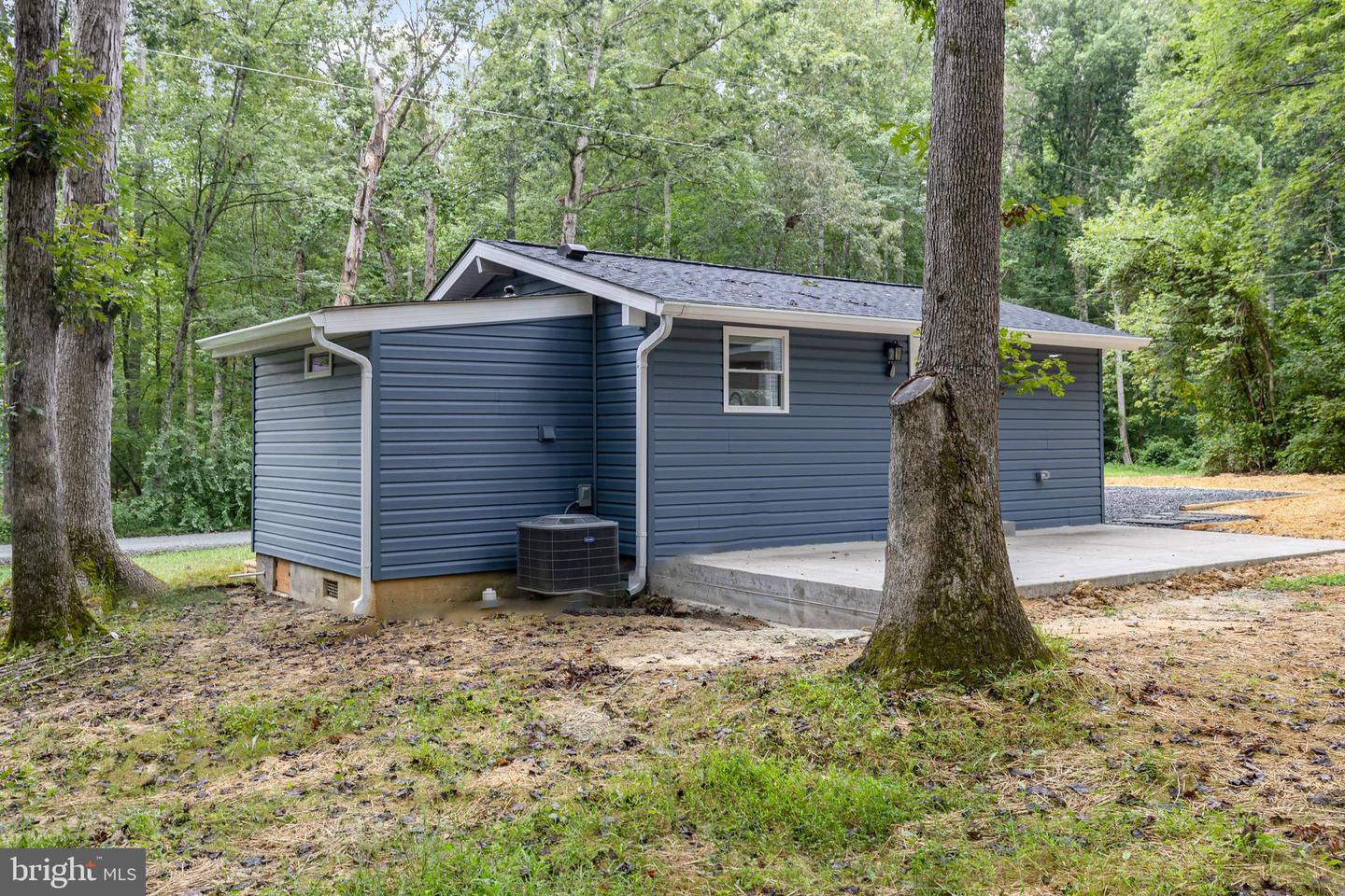 123 HOLLY DR, STAFFORD, Virginia 22556, 4 Rooms Rooms,1 BathroomBathrooms,Residential,For sale,123 HOLLY DR,VAST2042040 MLS # VAST2042040