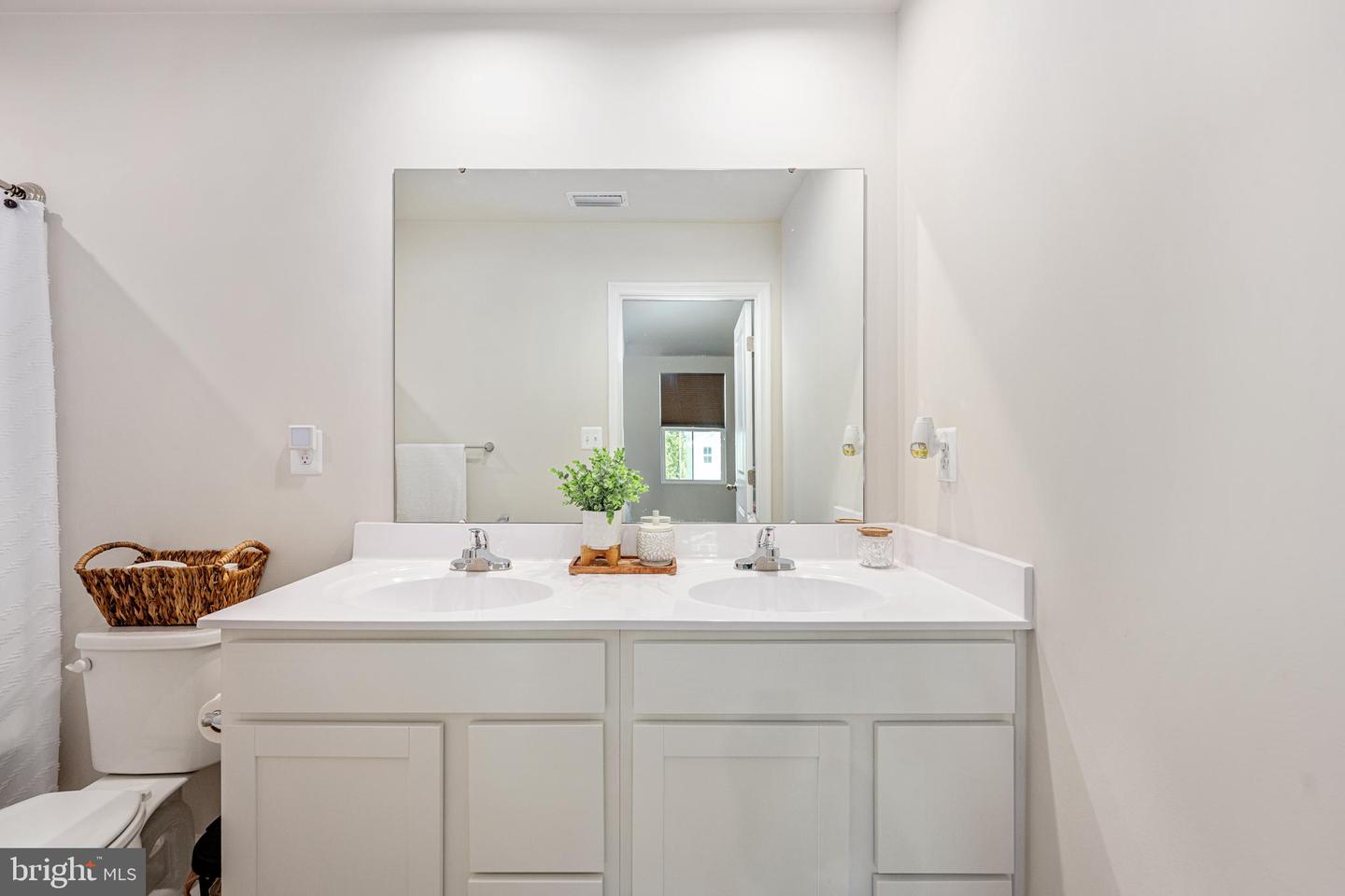541 OLD POTOMAC CHURCH RD, STAFFORD, Virginia 22554, 4 Bedrooms Bedrooms, ,2 BathroomsBathrooms,Residential,For sale,541 OLD POTOMAC CHURCH RD,VAST2042056 MLS # VAST2042056