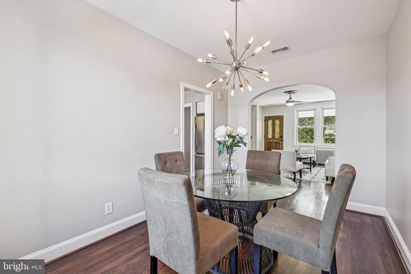 2008 C ST NE, WASHINGTON, District Of Columbia 20002, 3 Bedrooms Bedrooms, ,1 BathroomBathrooms,Residential,For sale,2008 C ST NE,DCDC2216356 MLS # DCDC2216356