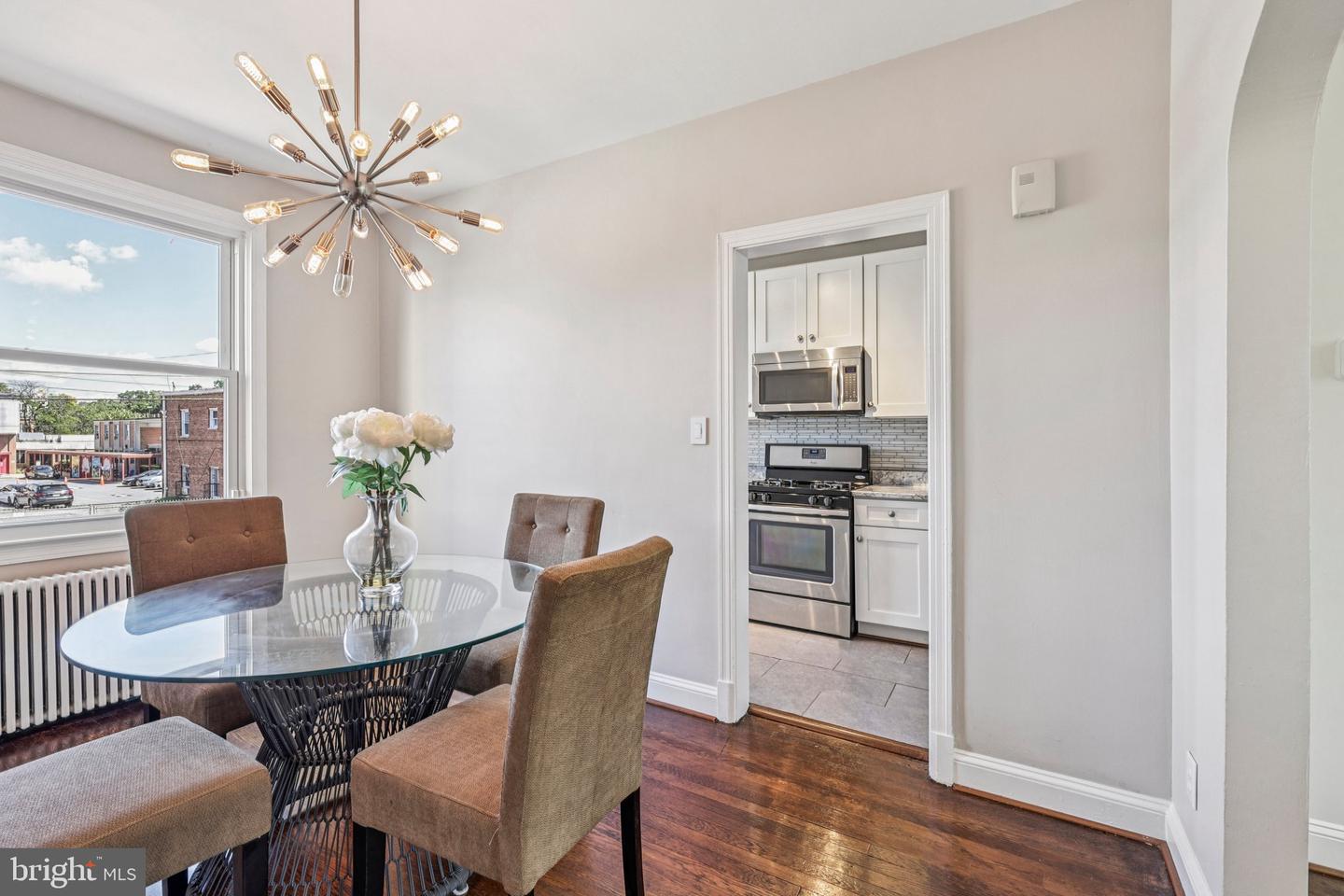 2008 C ST NE, WASHINGTON, District Of Columbia 20002, 3 Bedrooms Bedrooms, ,1 BathroomBathrooms,Residential,For sale,2008 C ST NE,DCDC2216356 MLS # DCDC2216356