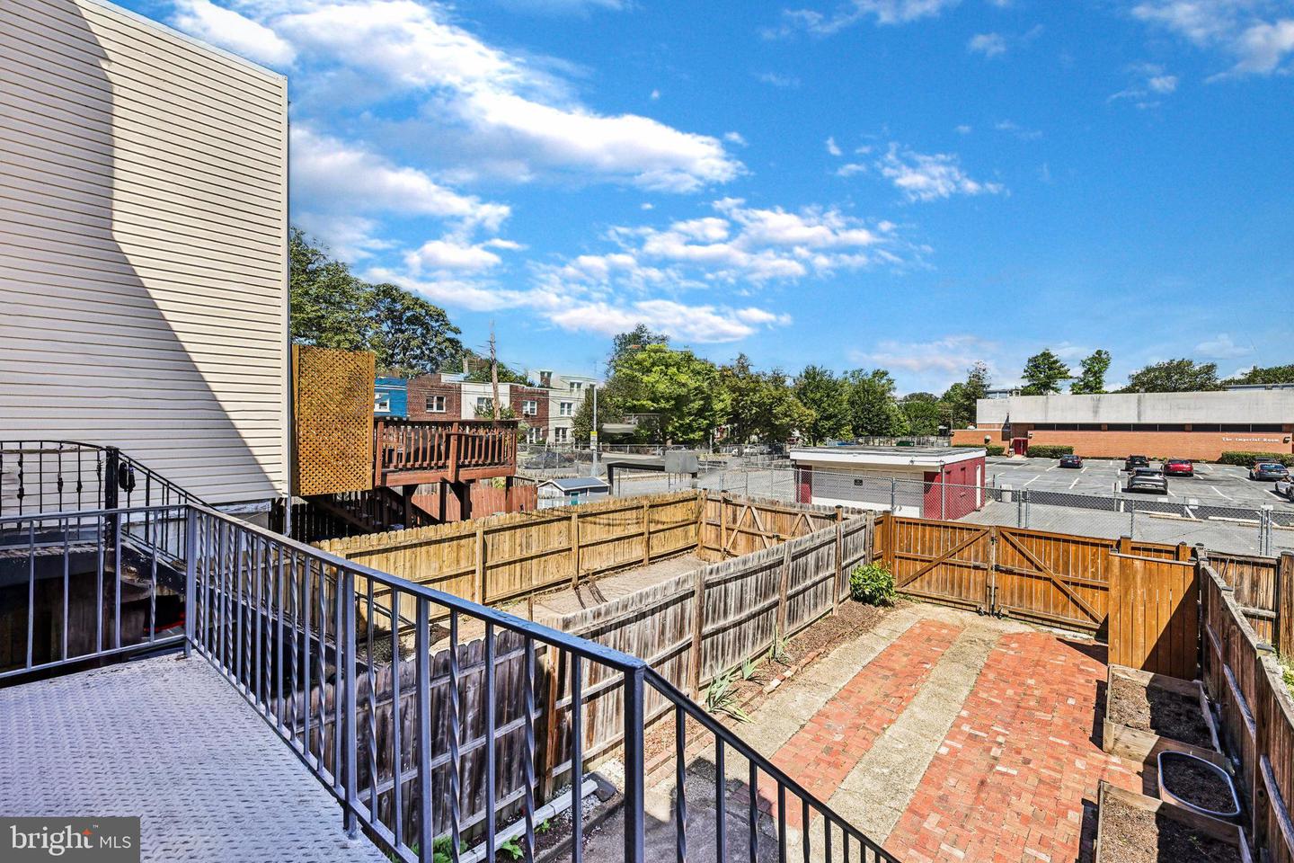2008 C ST NE, WASHINGTON, District Of Columbia 20002, 3 Bedrooms Bedrooms, ,1 BathroomBathrooms,Residential,For sale,2008 C ST NE,DCDC2216356 MLS # DCDC2216356