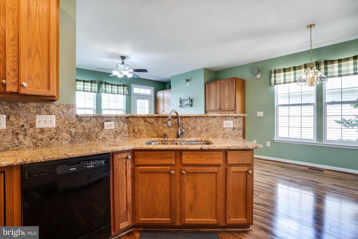 3636 OSBORNE DR, WARRENTON, Virginia 20187, 3 Bedrooms Bedrooms, ,3 BathroomsBathrooms,Residential,For sale,3636 OSBORNE DR,VAFQ2018008 MLS # VAFQ2018008