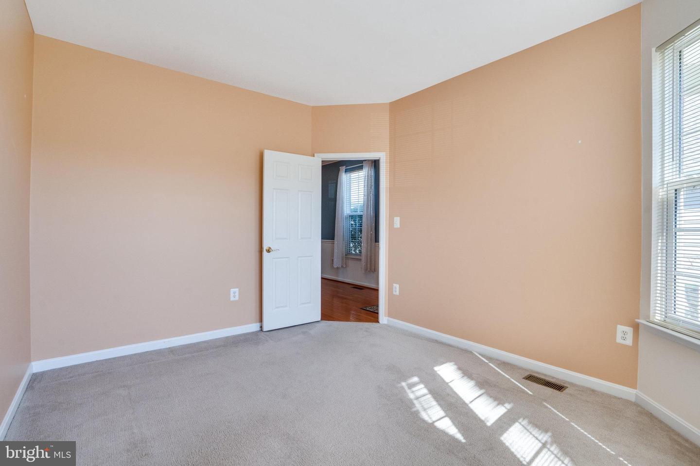 3636 OSBORNE DR, WARRENTON, Virginia 20187, 3 Bedrooms Bedrooms, ,3 BathroomsBathrooms,Residential,For sale,3636 OSBORNE DR,VAFQ2018008 MLS # VAFQ2018008