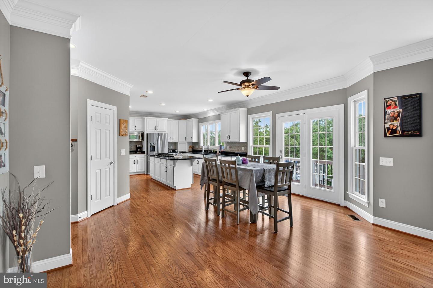 13630 CHESTNUT RIDGE CT, HAYMARKET, Virginia 20169, 5 Bedrooms Bedrooms, ,4 BathroomsBathrooms,Residential,For sale,13630 CHESTNUT RIDGE CT,VAPW2102286 MLS # VAPW2102286