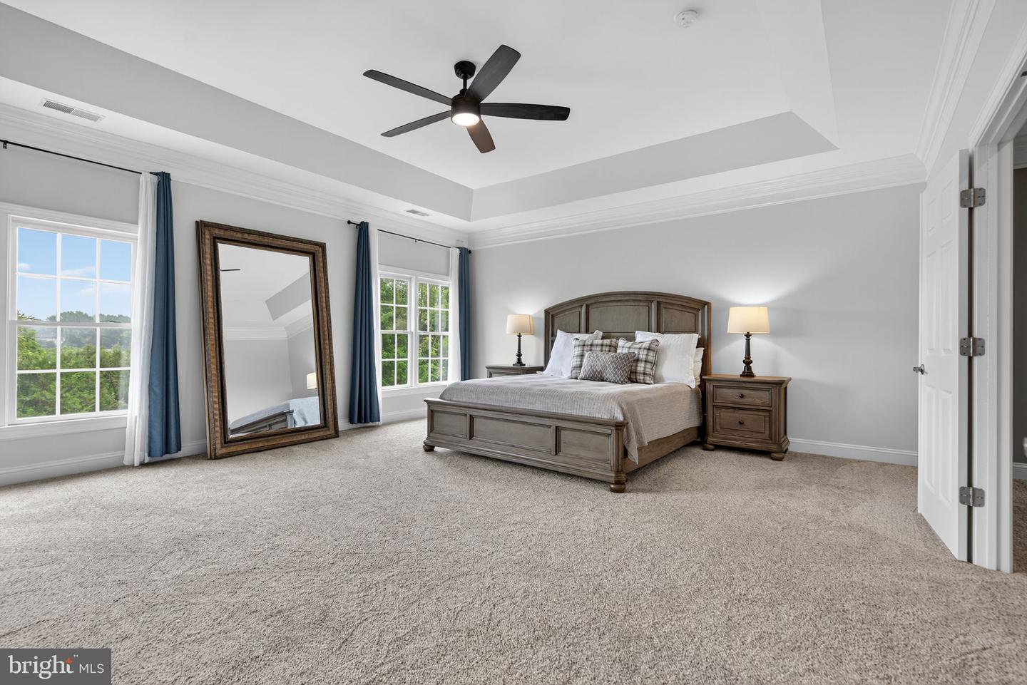 13630 CHESTNUT RIDGE CT, HAYMARKET, Virginia 20169, 5 Bedrooms Bedrooms, ,4 BathroomsBathrooms,Residential,For sale,13630 CHESTNUT RIDGE CT,VAPW2102286 MLS # VAPW2102286