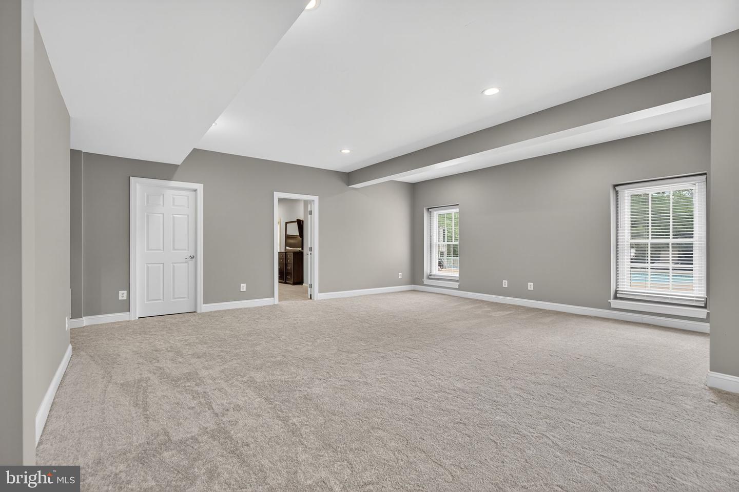 13630 CHESTNUT RIDGE CT, HAYMARKET, Virginia 20169, 5 Bedrooms Bedrooms, ,4 BathroomsBathrooms,Residential,For sale,13630 CHESTNUT RIDGE CT,VAPW2102286 MLS # VAPW2102286