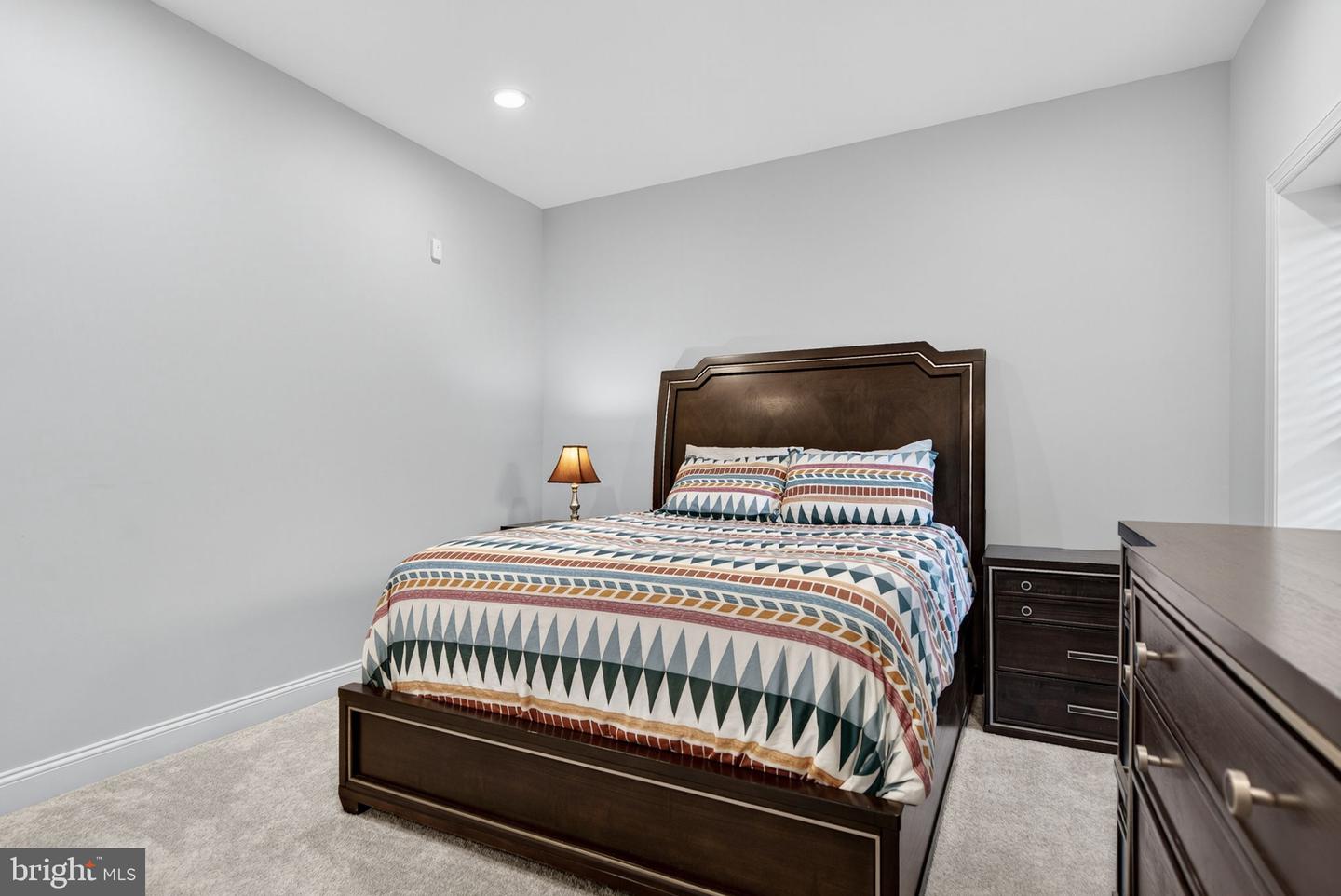 13630 CHESTNUT RIDGE CT, HAYMARKET, Virginia 20169, 5 Bedrooms Bedrooms, ,4 BathroomsBathrooms,Residential,For sale,13630 CHESTNUT RIDGE CT,VAPW2102286 MLS # VAPW2102286