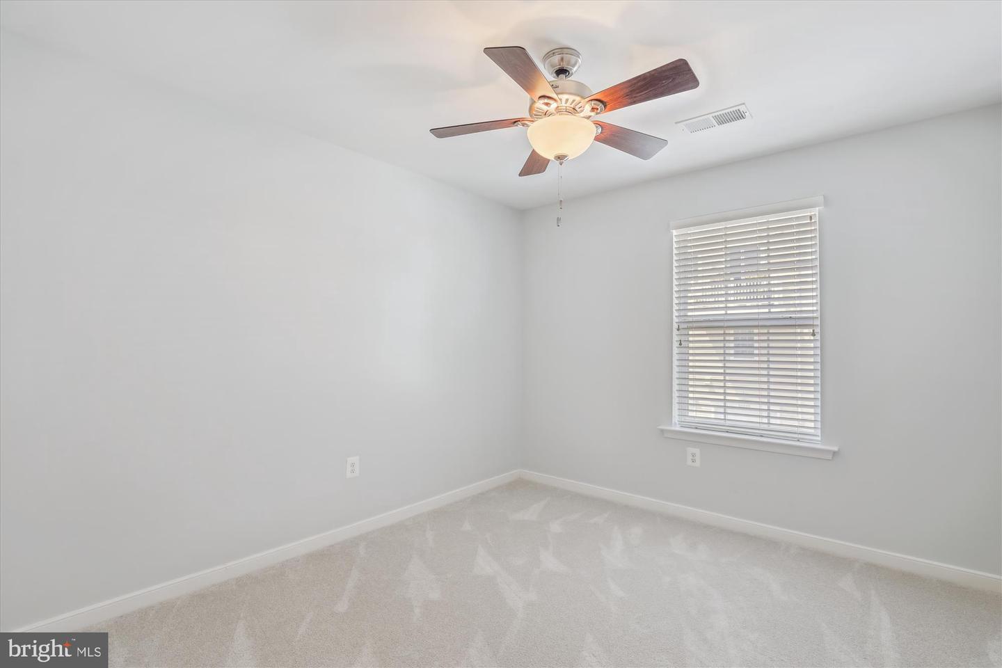 44075 PEIROSA TER, CHANTILLY, Virginia 20152, 3 Bedrooms Bedrooms, ,2 BathroomsBathrooms,Residential,For sale,44075 PEIROSA TER,VALO2105202 MLS # VALO2105202