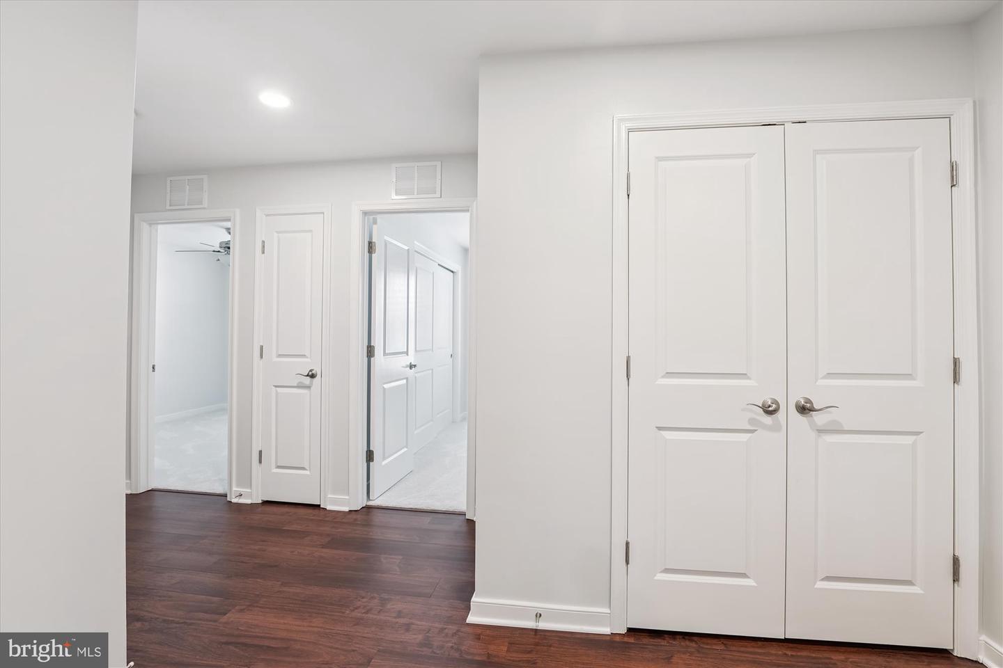 44075 PEIROSA TER, CHANTILLY, Virginia 20152, 3 Bedrooms Bedrooms, ,2 BathroomsBathrooms,Residential,For sale,44075 PEIROSA TER,VALO2105202 MLS # VALO2105202