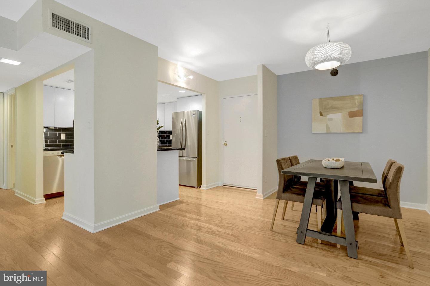 803 N HOWARD ST #456, ALEXANDRIA, Virginia 22304, 2 Bedrooms Bedrooms, ,2 BathroomsBathrooms,Residential,For sale,803 N HOWARD ST #456,VAAX2048910 MLS # VAAX2048910