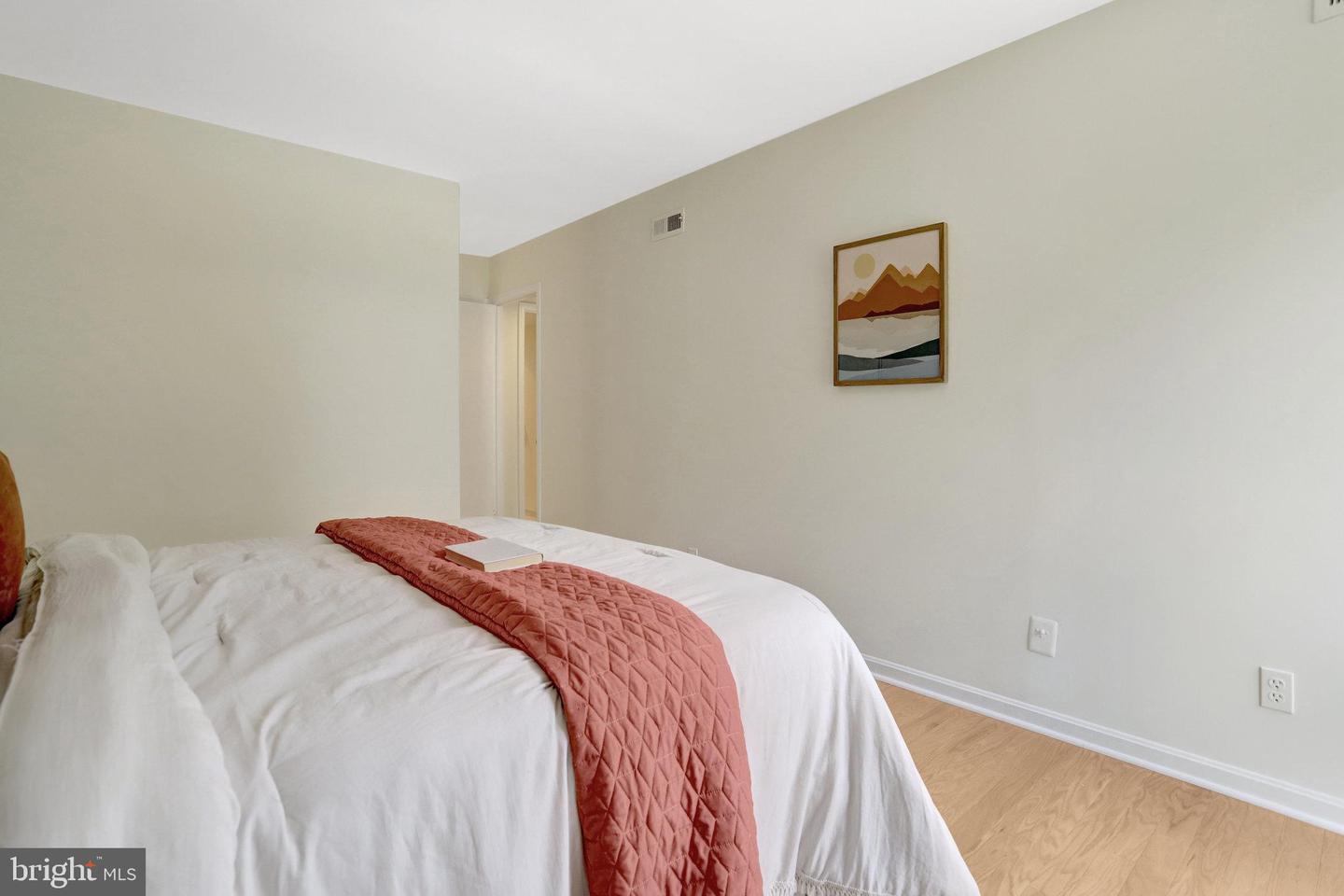803 N HOWARD ST #456, ALEXANDRIA, Virginia 22304, 2 Bedrooms Bedrooms, ,2 BathroomsBathrooms,Residential,For sale,803 N HOWARD ST #456,VAAX2048910 MLS # VAAX2048910