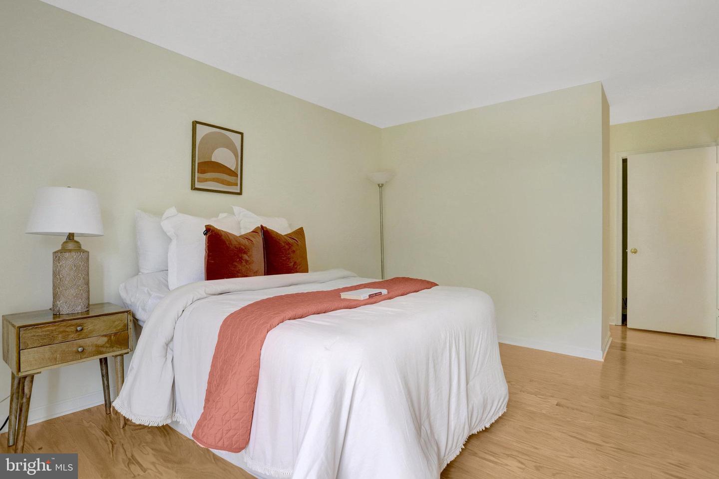 803 N HOWARD ST #456, ALEXANDRIA, Virginia 22304, 2 Bedrooms Bedrooms, ,2 BathroomsBathrooms,Residential,For sale,803 N HOWARD ST #456,VAAX2048910 MLS # VAAX2048910