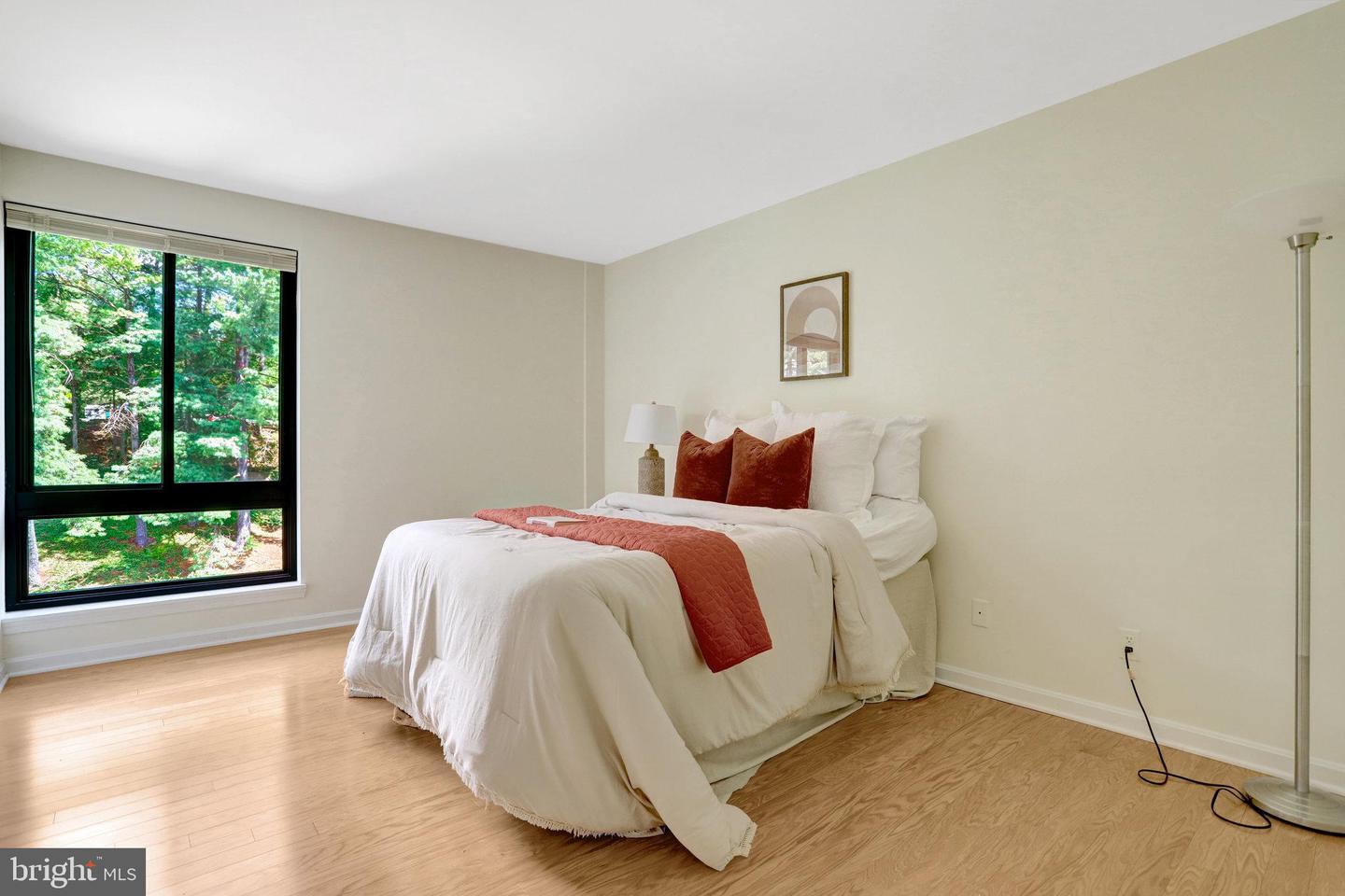 803 N HOWARD ST #456, ALEXANDRIA, Virginia 22304, 2 Bedrooms Bedrooms, ,2 BathroomsBathrooms,Residential,For sale,803 N HOWARD ST #456,VAAX2048910 MLS # VAAX2048910