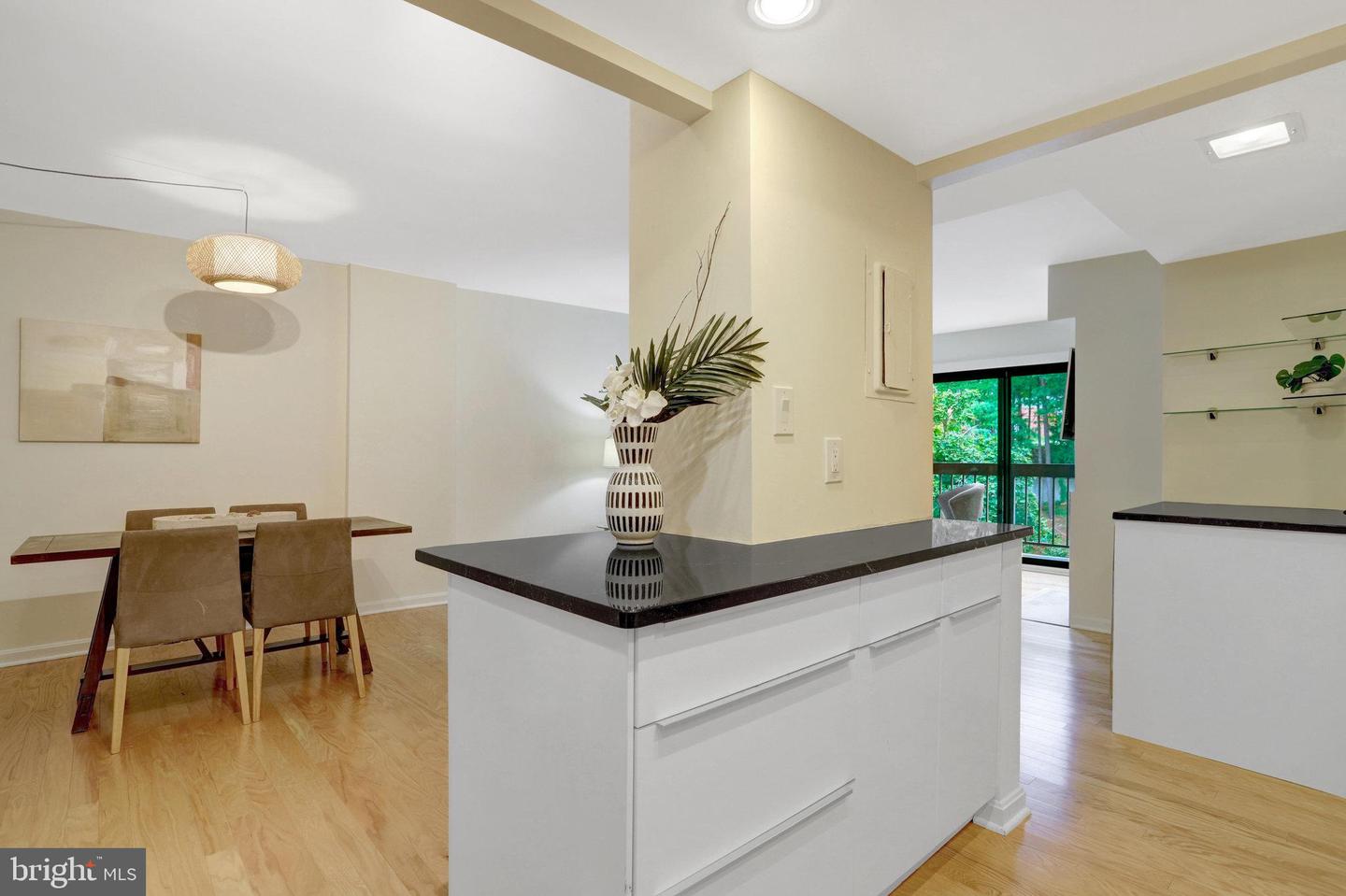 803 N HOWARD ST #456, ALEXANDRIA, Virginia 22304, 2 Bedrooms Bedrooms, ,2 BathroomsBathrooms,Residential,For sale,803 N HOWARD ST #456,VAAX2048910 MLS # VAAX2048910