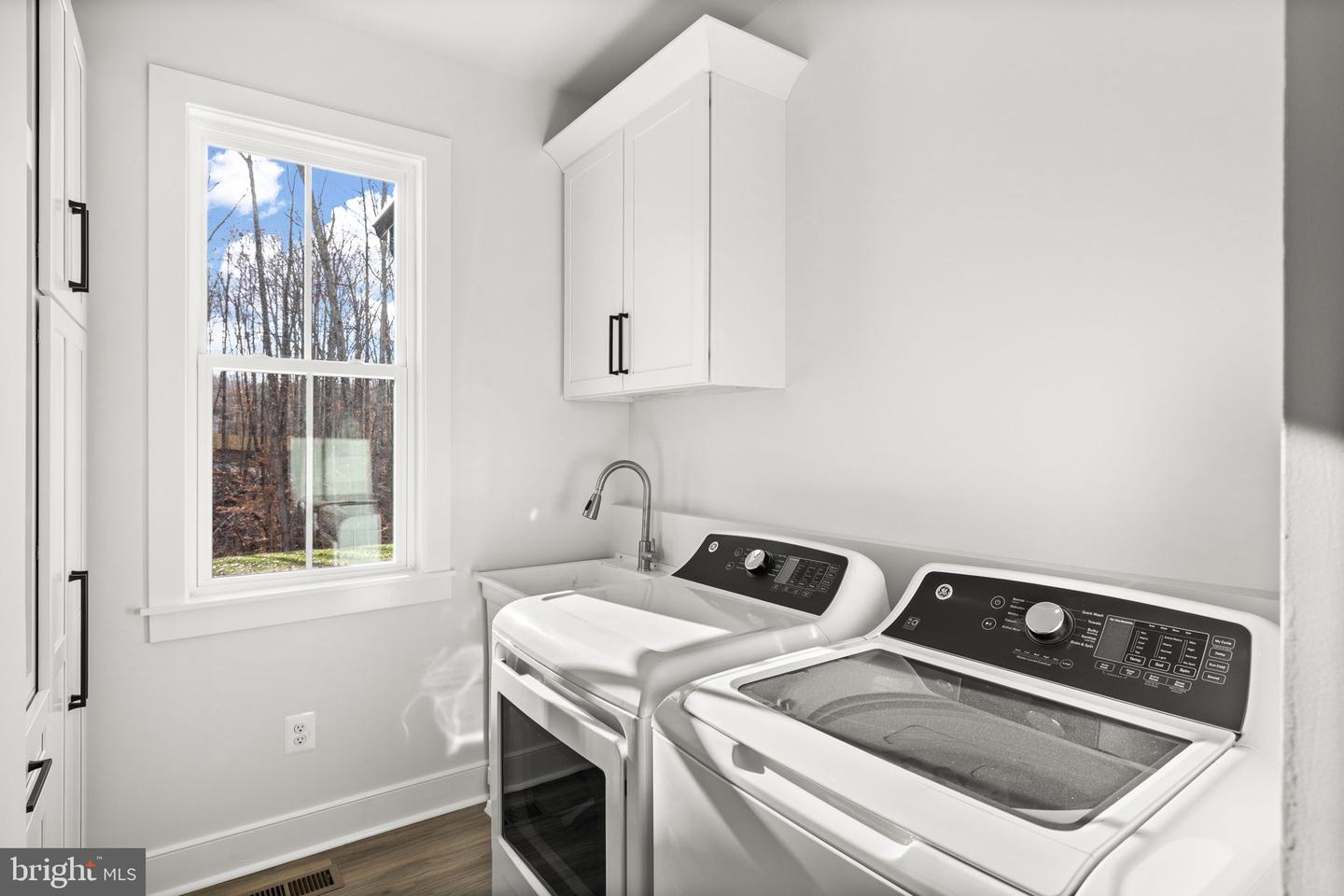 20373 BEAVER CREEK CT, LIGNUM, Virginia 22726, 4 Bedrooms Bedrooms, ,4 BathroomsBathrooms,Residential,For sale,20373 BEAVER CREEK CT,VACU2011404 MLS # VACU2011404