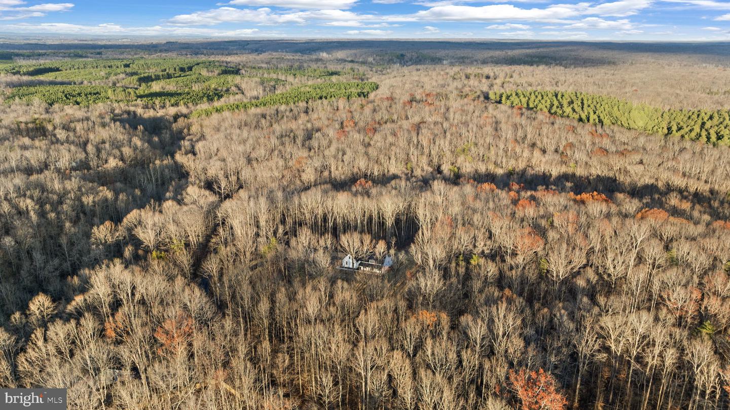 20373 BEAVER CREEK CT, LIGNUM, Virginia 22726, 4 Bedrooms Bedrooms, ,4 BathroomsBathrooms,Residential,For sale,20373 BEAVER CREEK CT,VACU2011404 MLS # VACU2011404