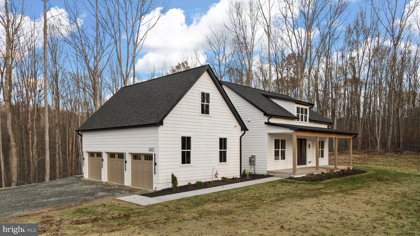 20373 BEAVER CREEK CT, LIGNUM, Virginia 22726, 4 Bedrooms Bedrooms, ,4 BathroomsBathrooms,Residential,For sale,20373 BEAVER CREEK CT,VACU2011404 MLS # VACU2011404