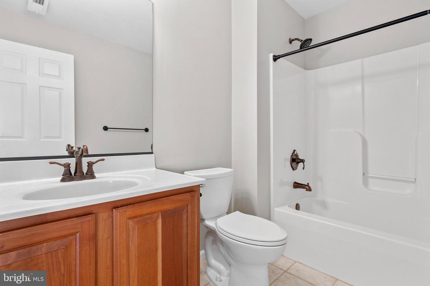 11571 MICA PL, LOVETTSVILLE, Virginia 20180, 4 Bedrooms Bedrooms, ,5 BathroomsBathrooms,Residential,For sale,11571 MICA PL,VALO2105232 MLS # VALO2105232