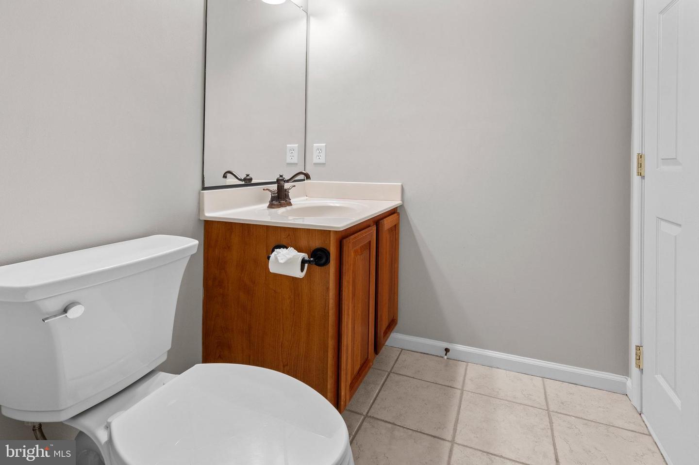 11571 MICA PL, LOVETTSVILLE, Virginia 20180, 4 Bedrooms Bedrooms, ,5 BathroomsBathrooms,Residential,For sale,11571 MICA PL,VALO2105232 MLS # VALO2105232