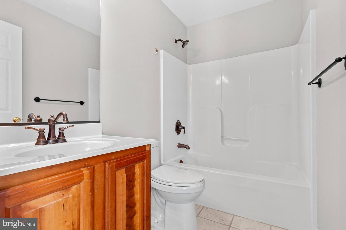 11571 MICA PL, LOVETTSVILLE, Virginia 20180, 4 Bedrooms Bedrooms, ,5 BathroomsBathrooms,Residential,For sale,11571 MICA PL,VALO2105232 MLS # VALO2105232