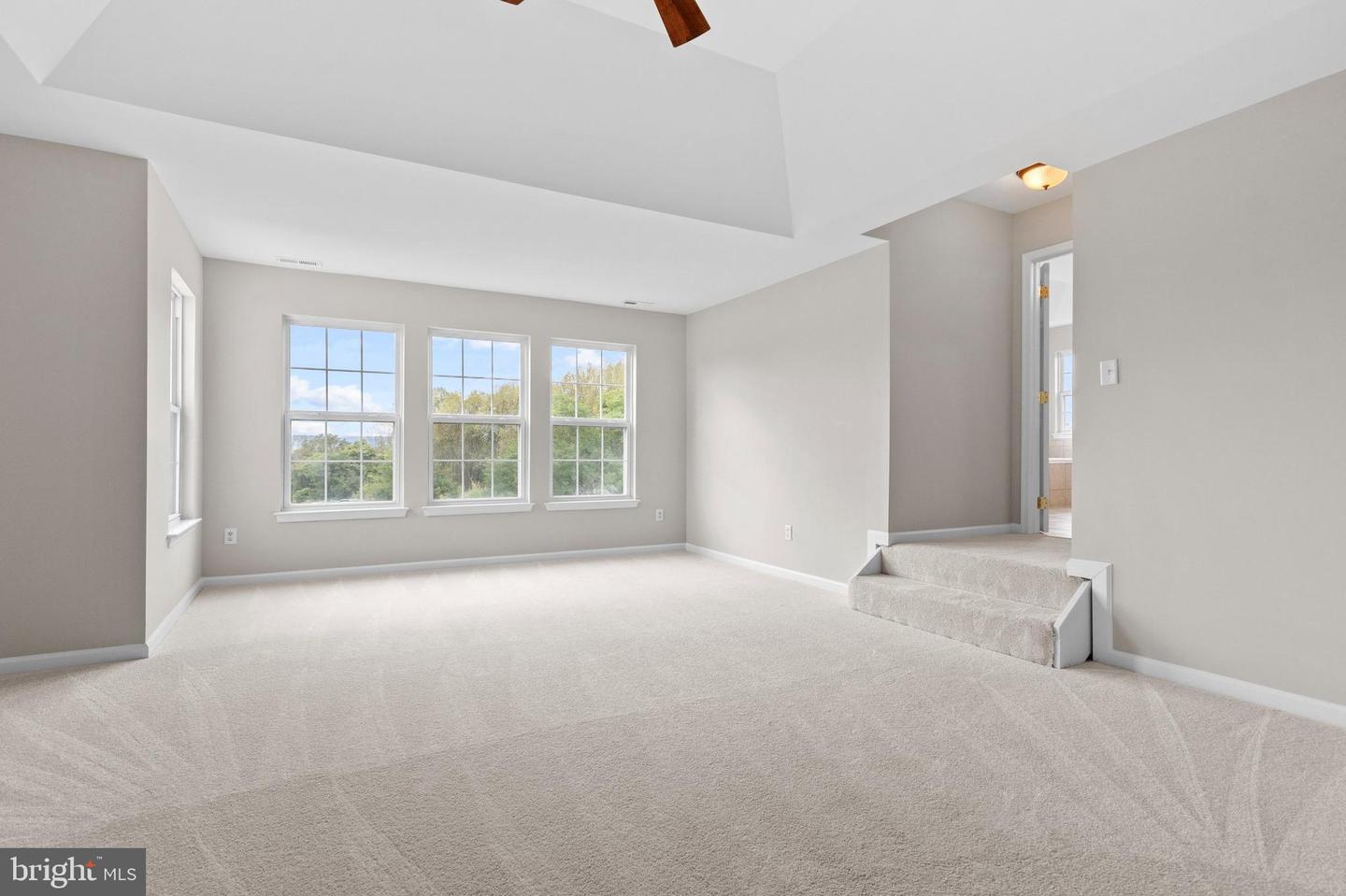 11571 MICA PL, LOVETTSVILLE, Virginia 20180, 4 Bedrooms Bedrooms, ,5 BathroomsBathrooms,Residential,For sale,11571 MICA PL,VALO2105232 MLS # VALO2105232