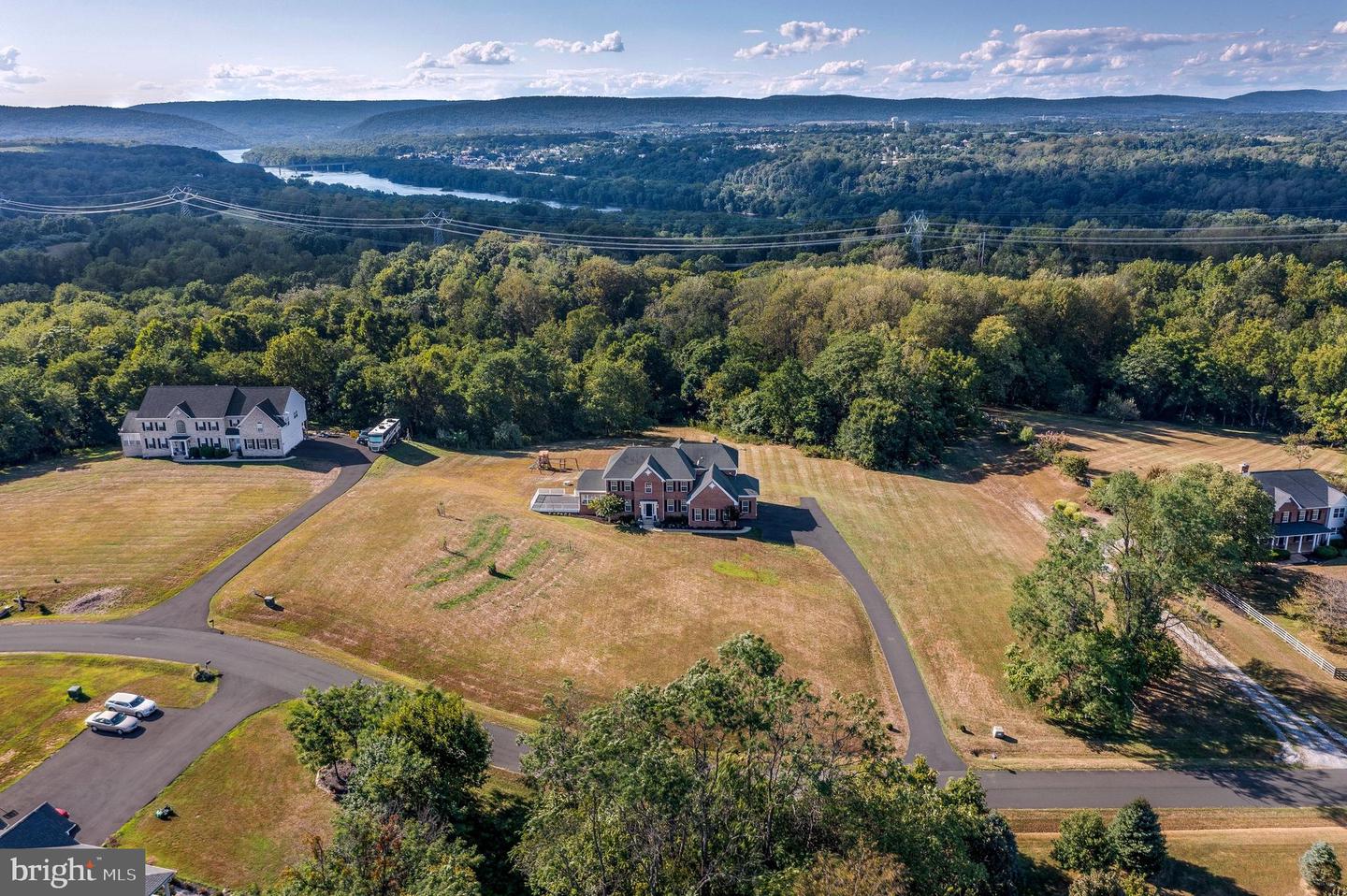 11571 MICA PL, LOVETTSVILLE, Virginia 20180, 4 Bedrooms Bedrooms, ,5 BathroomsBathrooms,Residential,For sale,11571 MICA PL,VALO2105232 MLS # VALO2105232