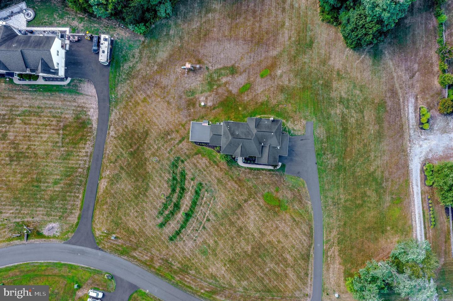 11571 MICA PL, LOVETTSVILLE, Virginia 20180, 4 Bedrooms Bedrooms, ,5 BathroomsBathrooms,Residential,For sale,11571 MICA PL,VALO2105232 MLS # VALO2105232