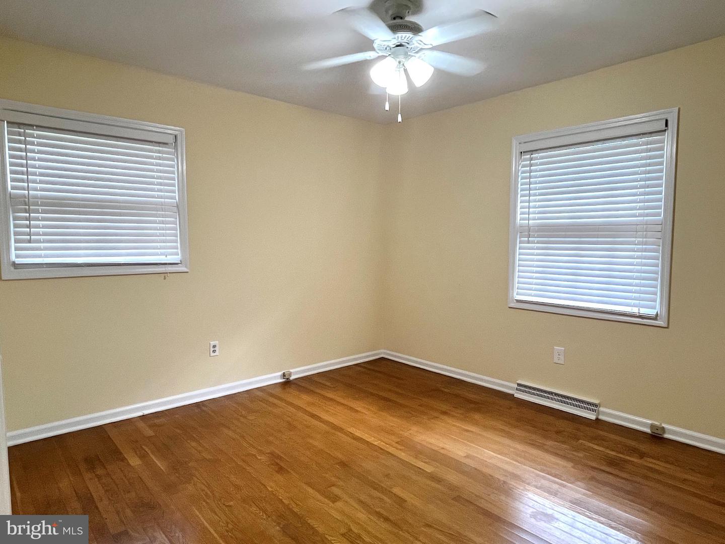 11285 CEDAR AVE, CULPEPER, Virginia 22701, 4 Bedrooms Bedrooms, ,2 BathroomsBathrooms,Residential,For sale,11285 CEDAR AVE,VACU2011408 MLS # VACU2011408