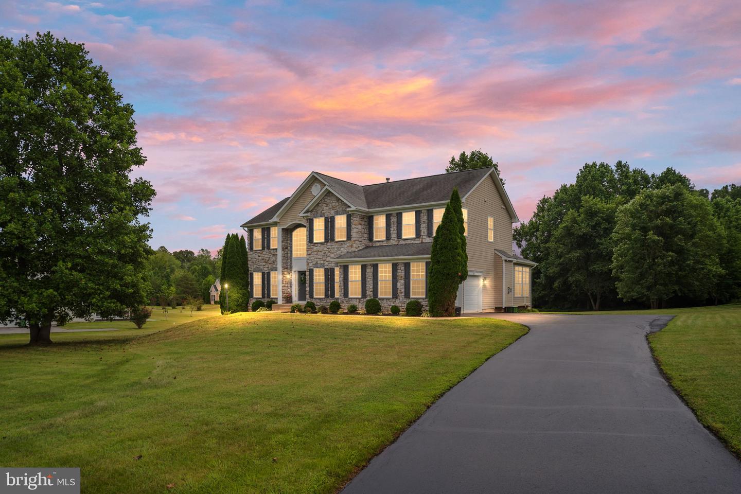 12 ORCHARD LN, STAFFORD, Virginia 22556, 4 Bedrooms Bedrooms, ,3 BathroomsBathrooms,Residential,For sale,12 ORCHARD LN,VAST2042112 MLS # VAST2042112