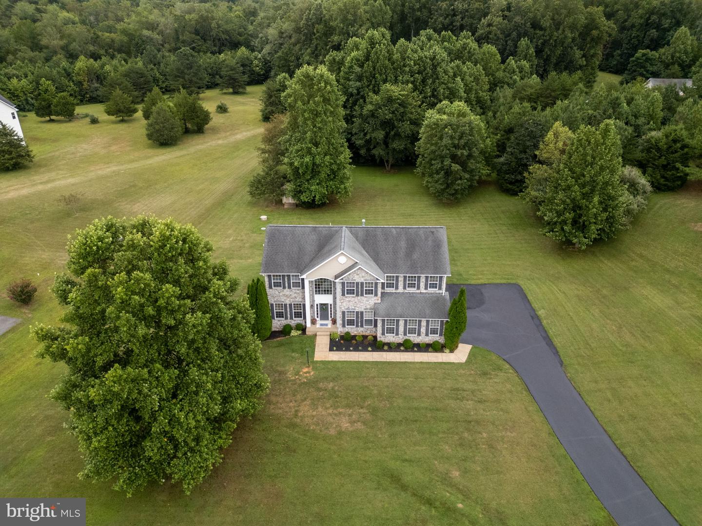 12 ORCHARD LN, STAFFORD, Virginia 22556, 4 Bedrooms Bedrooms, ,3 BathroomsBathrooms,Residential,For sale,12 ORCHARD LN,VAST2042112 MLS # VAST2042112