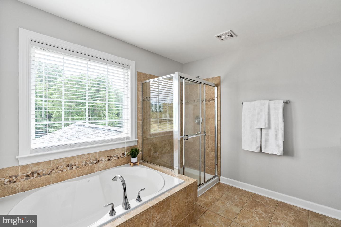 12 ORCHARD LN, STAFFORD, Virginia 22556, 4 Bedrooms Bedrooms, ,3 BathroomsBathrooms,Residential,For sale,12 ORCHARD LN,VAST2042112 MLS # VAST2042112