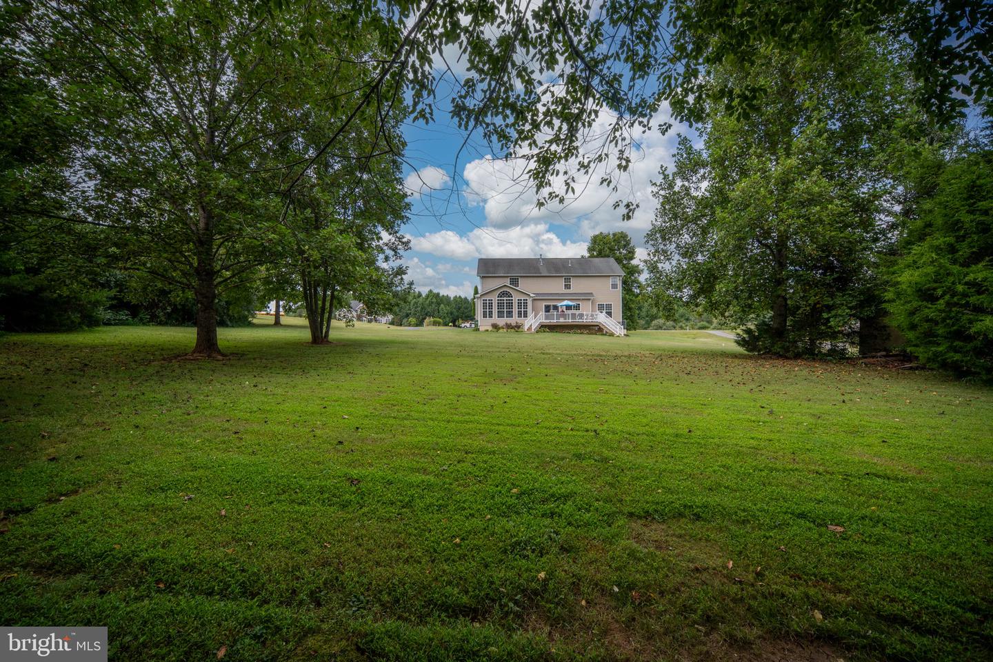 12 ORCHARD LN, STAFFORD, Virginia 22556, 4 Bedrooms Bedrooms, ,3 BathroomsBathrooms,Residential,For sale,12 ORCHARD LN,VAST2042112 MLS # VAST2042112