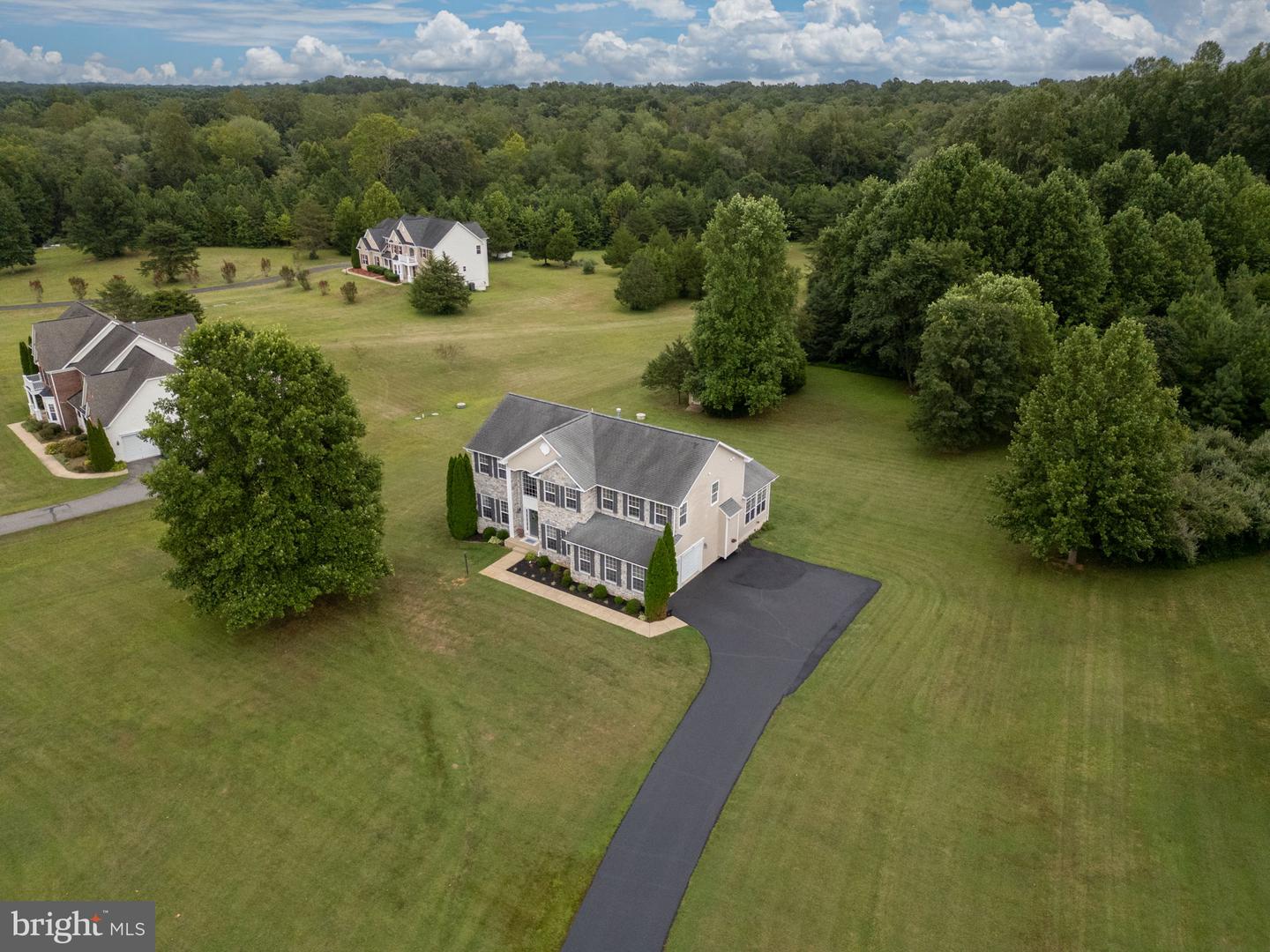 12 ORCHARD LN, STAFFORD, Virginia 22556, 4 Bedrooms Bedrooms, ,3 BathroomsBathrooms,Residential,For sale,12 ORCHARD LN,VAST2042112 MLS # VAST2042112