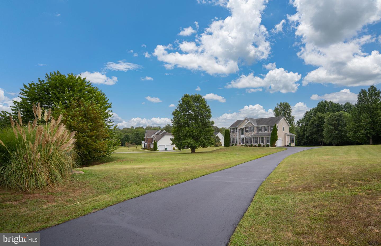 12 ORCHARD LN, STAFFORD, Virginia 22556, 4 Bedrooms Bedrooms, ,3 BathroomsBathrooms,Residential,For sale,12 ORCHARD LN,VAST2042112 MLS # VAST2042112