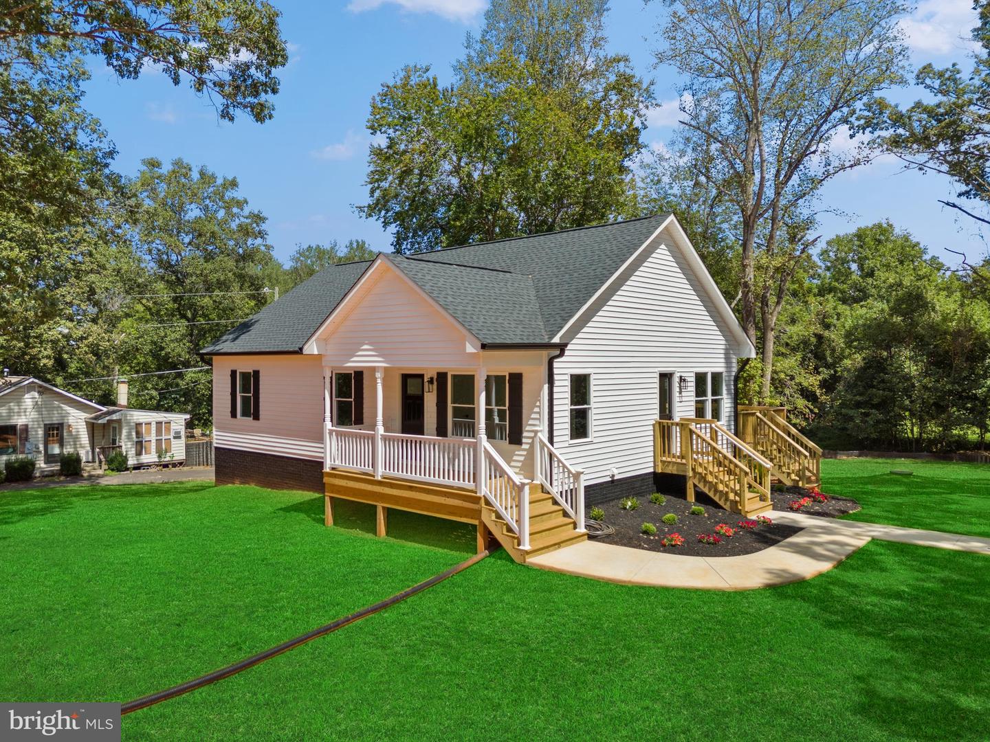 12183 RIXEYVILLE RD, CULPEPER, Virginia 22701, 3 Bedrooms Bedrooms, ,2 BathroomsBathrooms,Residential,For sale,12183 RIXEYVILLE RD,VACU2011412 MLS # VACU2011412