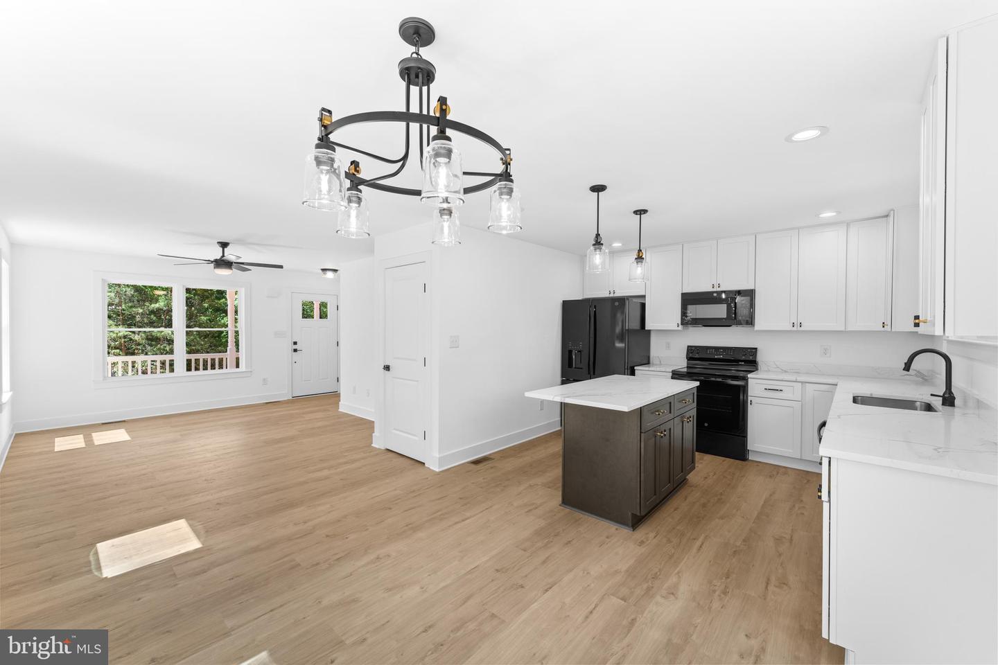 12183 RIXEYVILLE RD, CULPEPER, Virginia 22701, 3 Bedrooms Bedrooms, ,2 BathroomsBathrooms,Residential,For sale,12183 RIXEYVILLE RD,VACU2011412 MLS # VACU2011412
