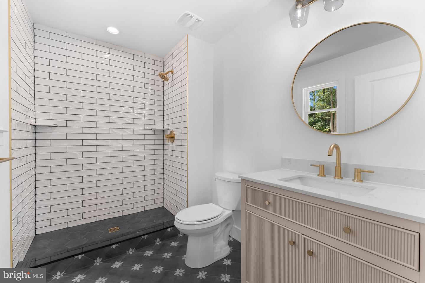 12183 RIXEYVILLE RD, CULPEPER, Virginia 22701, 3 Bedrooms Bedrooms, ,2 BathroomsBathrooms,Residential,For sale,12183 RIXEYVILLE RD,VACU2011412 MLS # VACU2011412