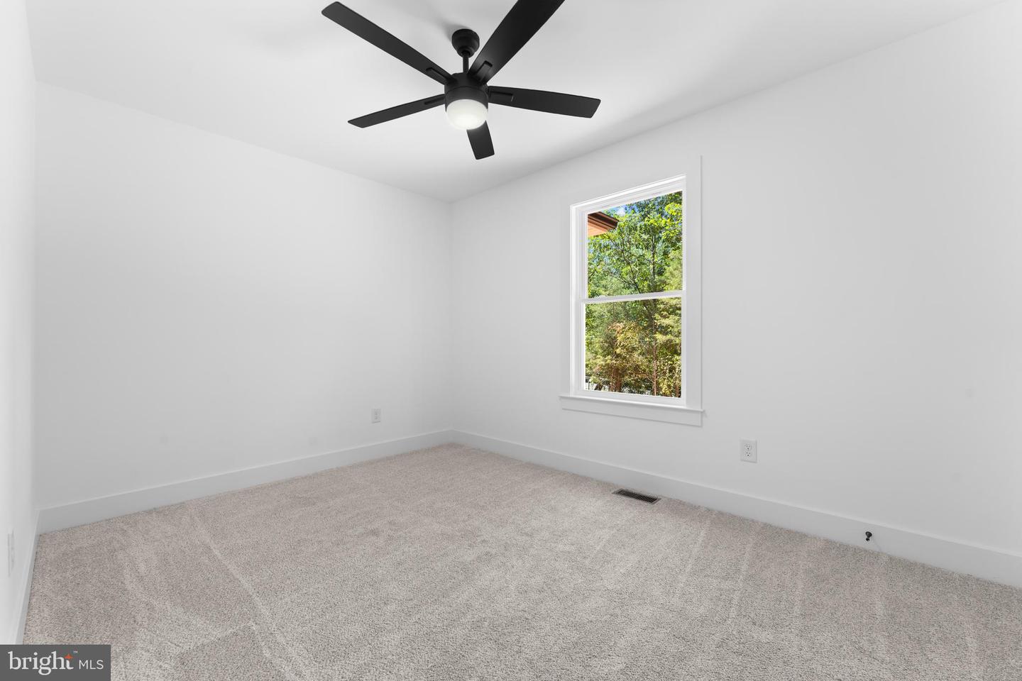 12183 RIXEYVILLE RD, CULPEPER, Virginia 22701, 3 Bedrooms Bedrooms, ,2 BathroomsBathrooms,Residential,For sale,12183 RIXEYVILLE RD,VACU2011412 MLS # VACU2011412