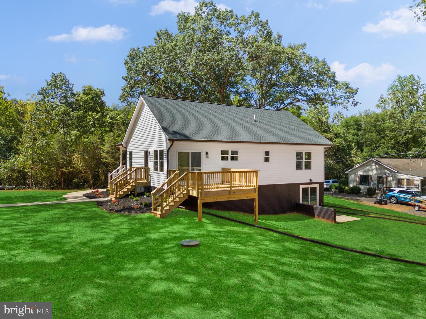 12183 RIXEYVILLE RD, CULPEPER, Virginia 22701, 3 Bedrooms Bedrooms, ,2 BathroomsBathrooms,Residential,For sale,12183 RIXEYVILLE RD,VACU2011412 MLS # VACU2011412