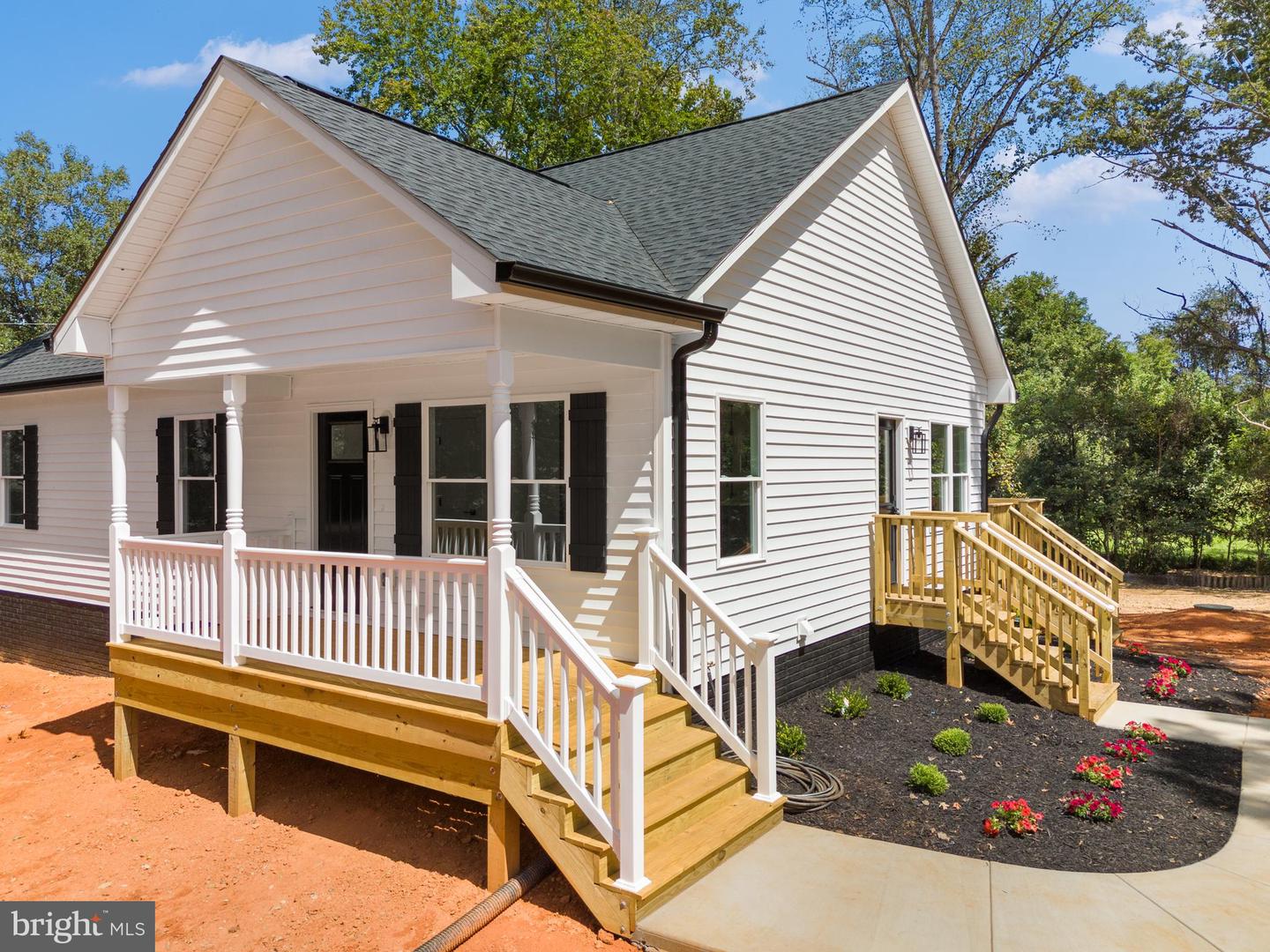 12183 RIXEYVILLE RD, CULPEPER, Virginia 22701, 3 Bedrooms Bedrooms, ,2 BathroomsBathrooms,Residential,For sale,12183 RIXEYVILLE RD,VACU2011412 MLS # VACU2011412